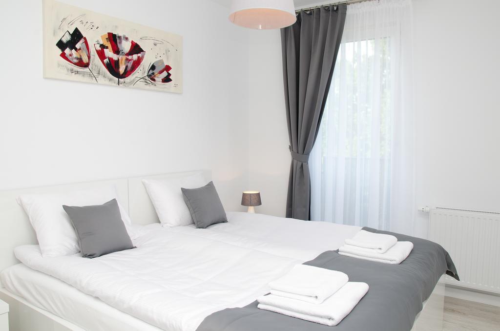 Apartamenty Mariela-Kolobrzeg Z Garazem Kültér fotó