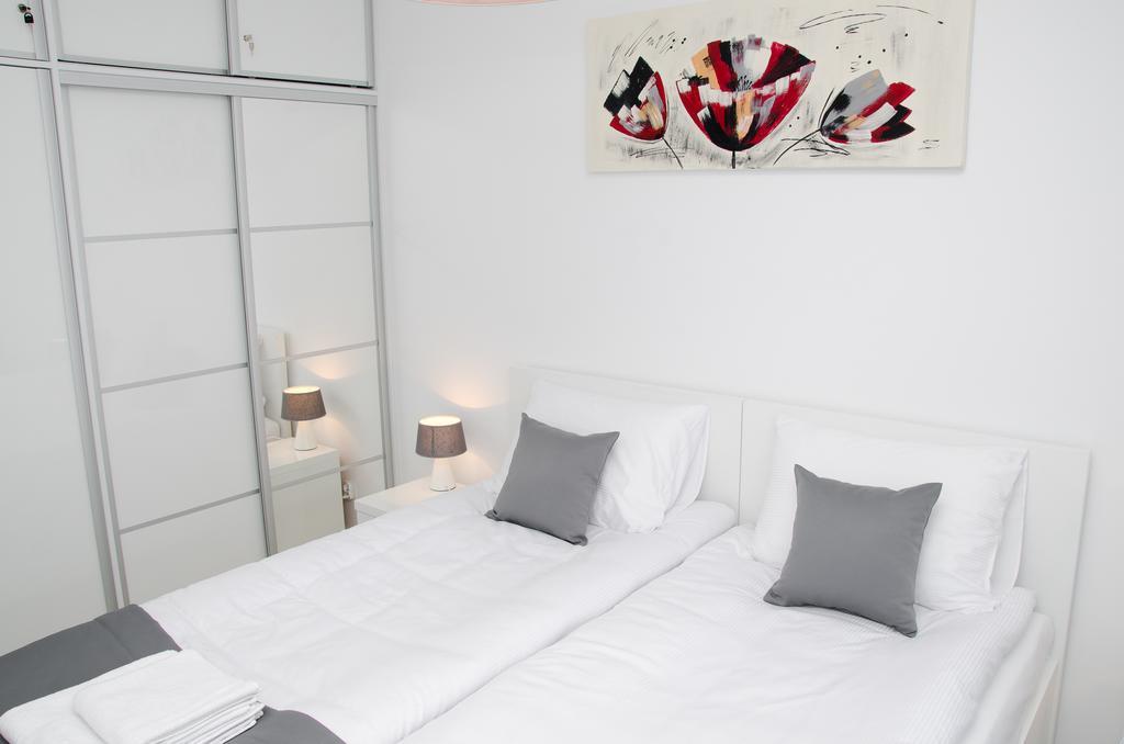 Apartamenty Mariela-Kolobrzeg Z Garazem Kültér fotó